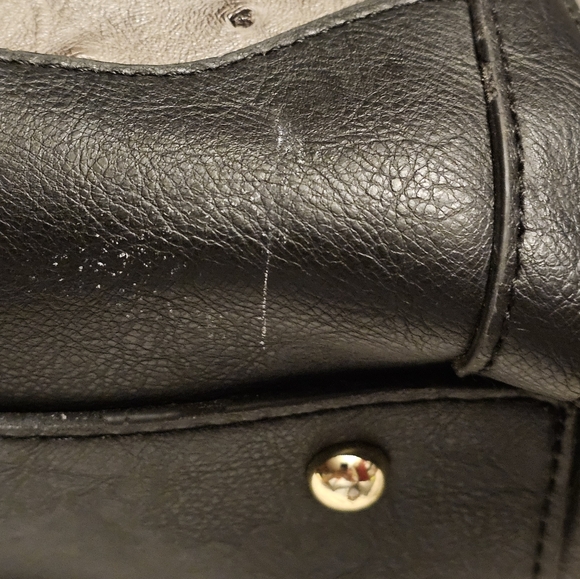 London Fog Faux Ostrich Lark Satchel - Picture 9 of 16